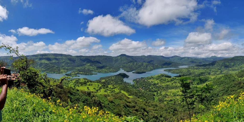 The Nihal Resort Mahabaleshwar Bagian luar foto