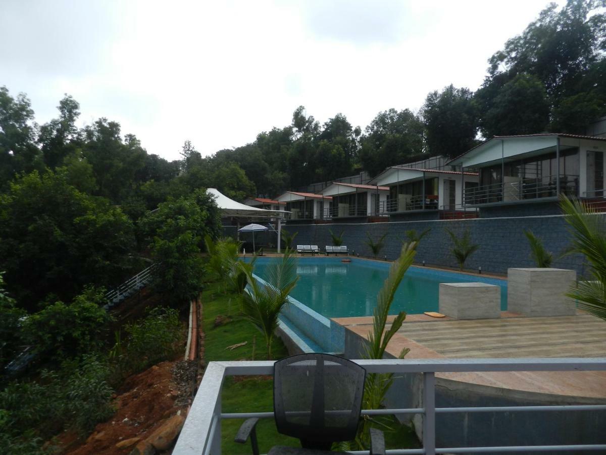 The Nihal Resort Mahabaleshwar Bagian luar foto