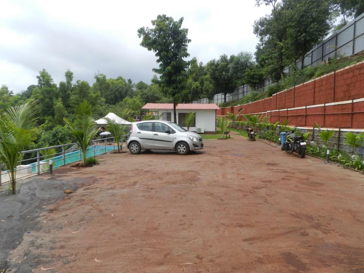 The Nihal Resort Mahabaleshwar Bagian luar foto